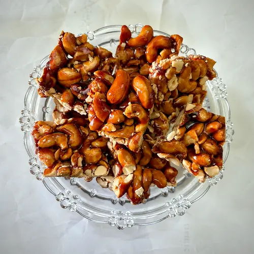 Kaju Pakam